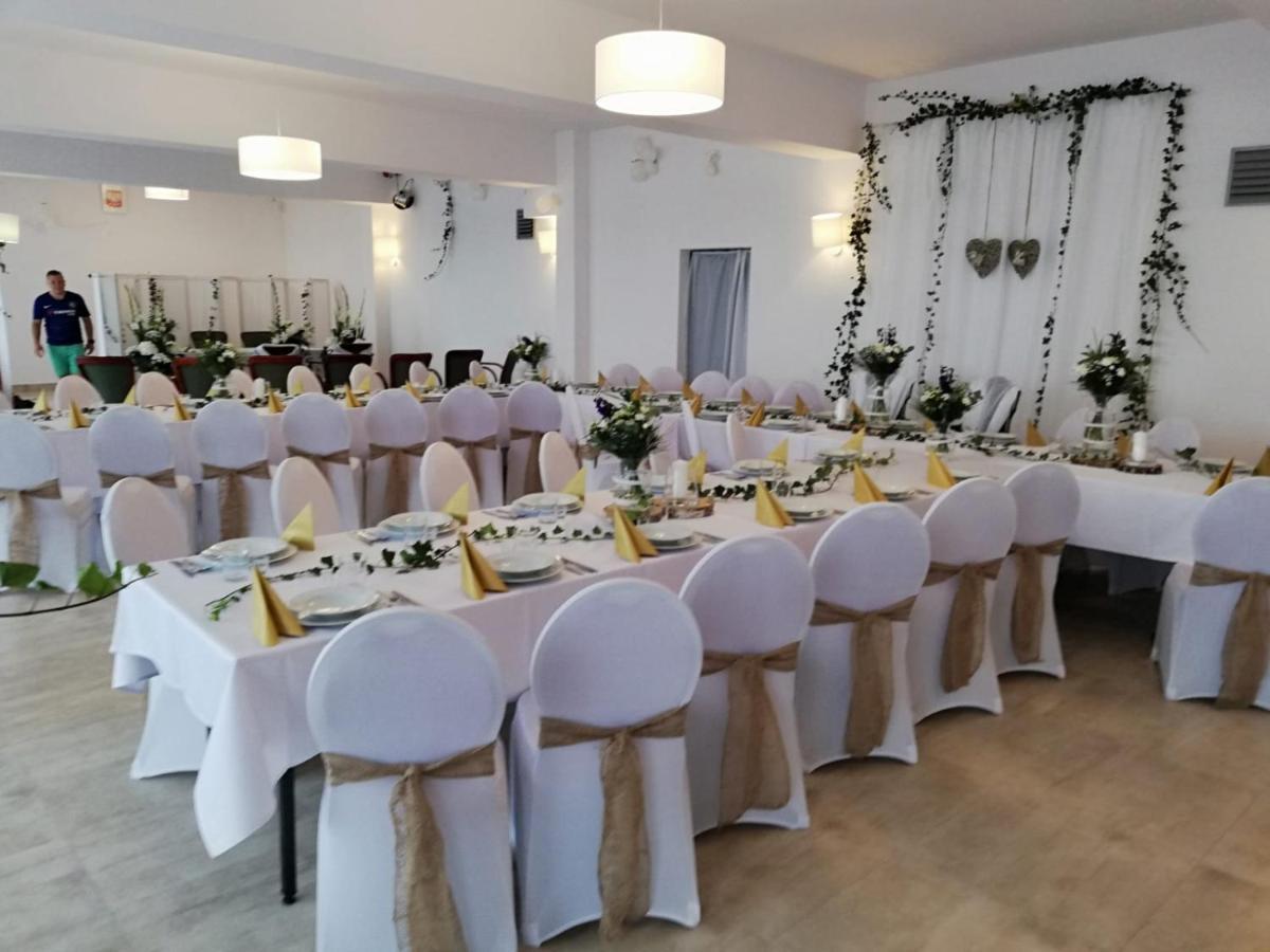 Pensjonat Dlugie Nowicki Rooms & Apartments Dış mekan fotoğraf