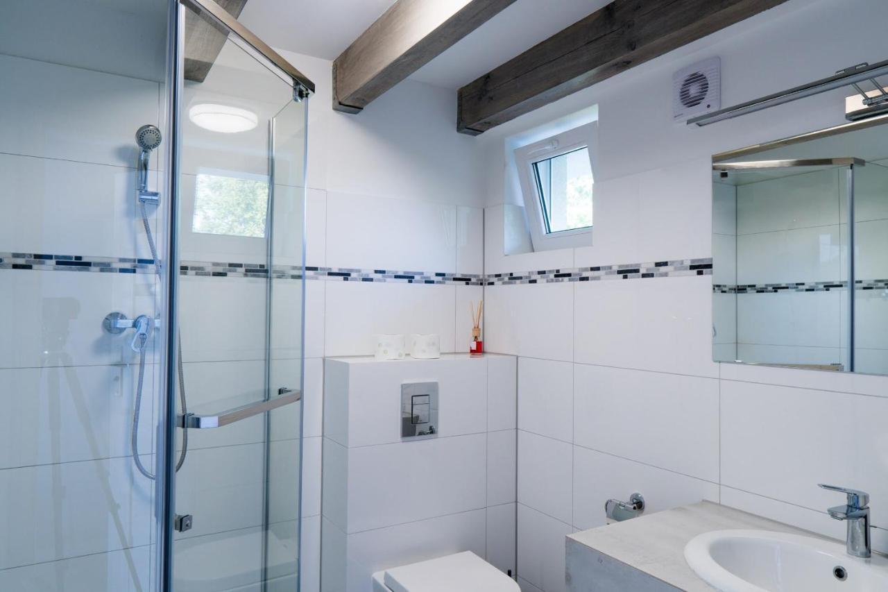 Pensjonat Dlugie Nowicki Rooms & Apartments Dış mekan fotoğraf