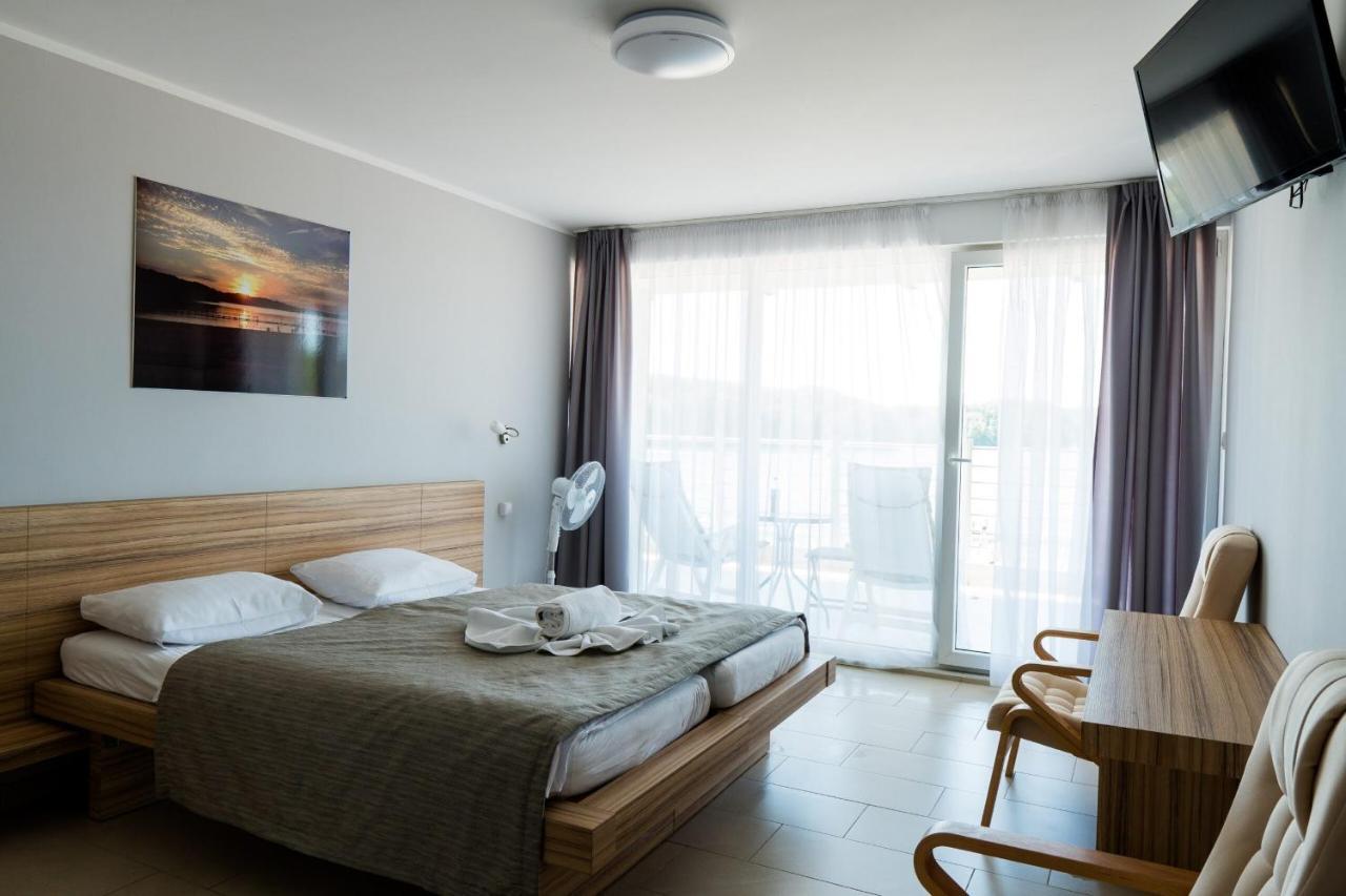 Pensjonat Dlugie Nowicki Rooms & Apartments Dış mekan fotoğraf
